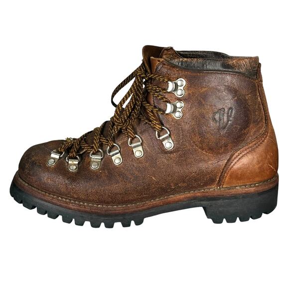 Vintage Vasque Men’s Narrow Brown Leather Mountaineering Boots Size US 7.5 N